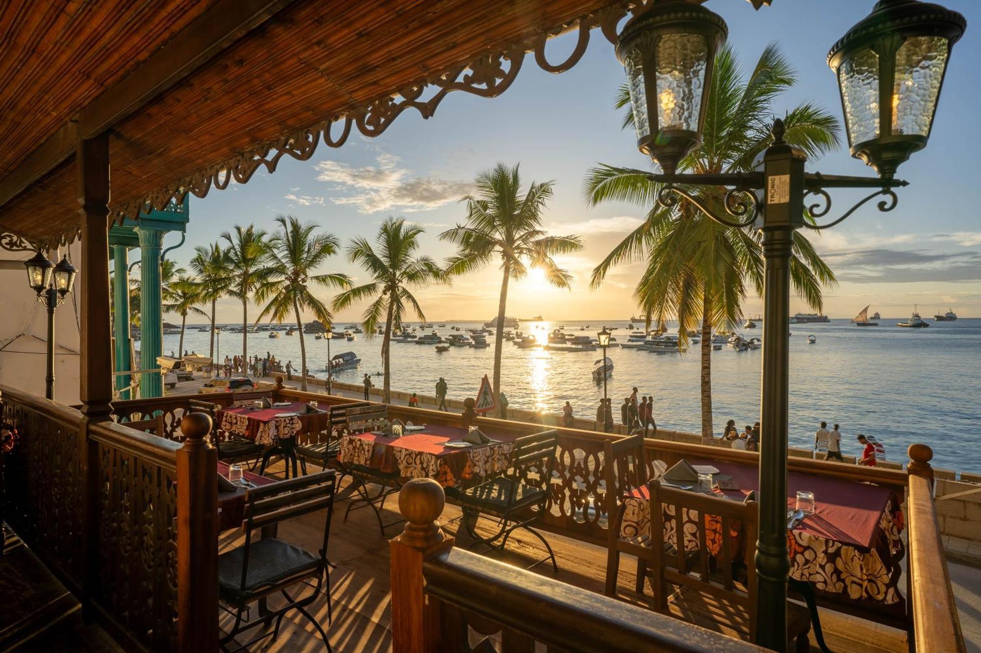 Hotel Mizingani Seafront 4*