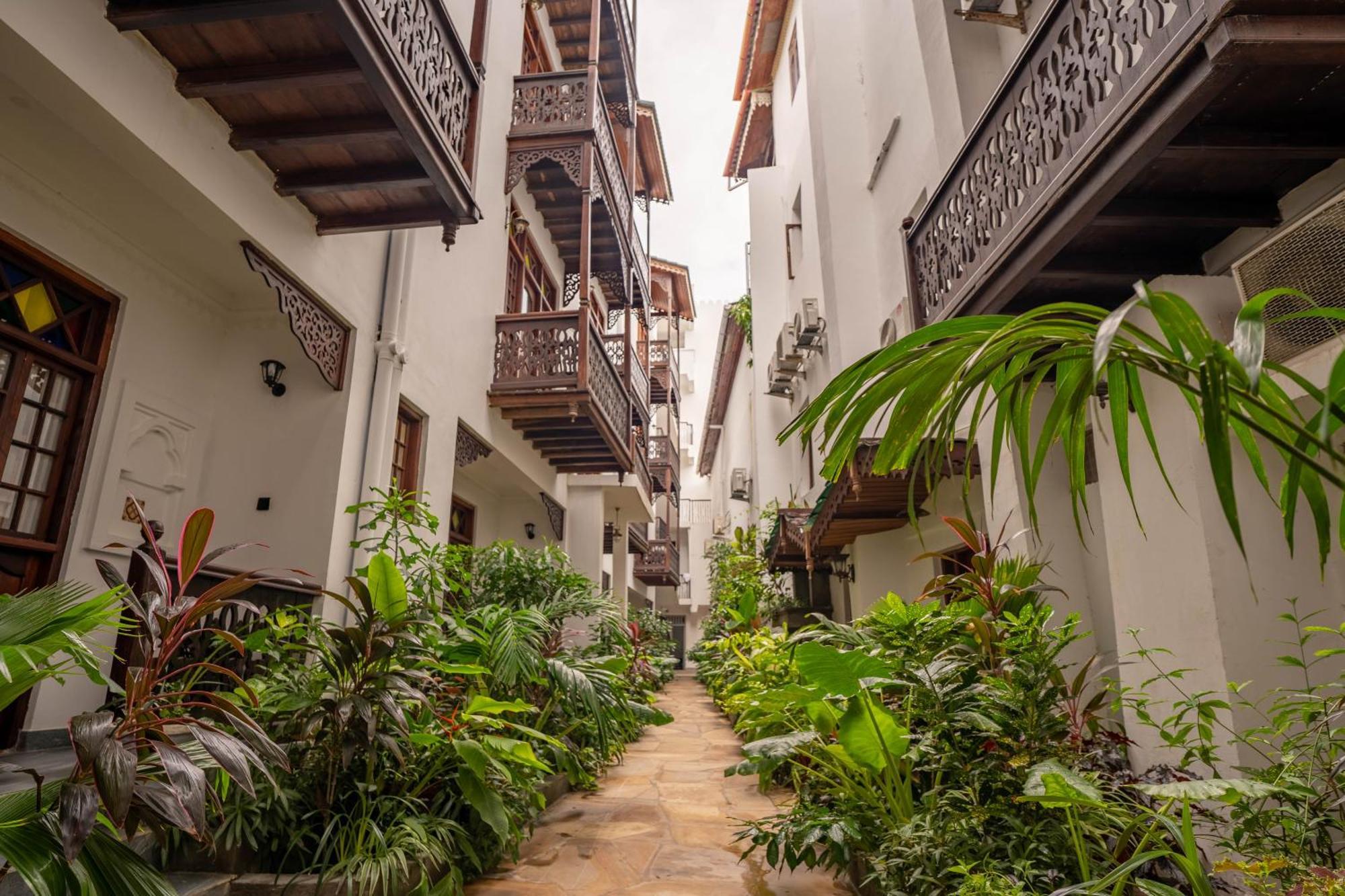 Hotel Mizingani Seafront 4*